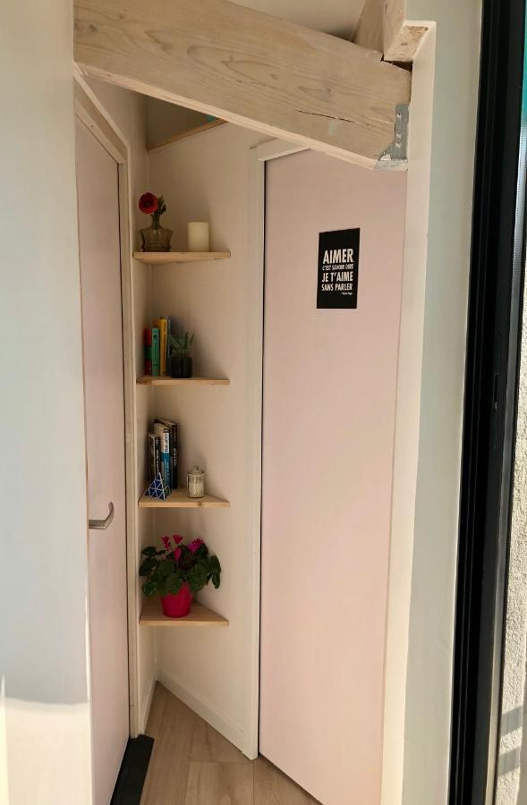 Appartement Sur Les Toits, Tres Jolie Vue Provence 그뢰오레방 외부 사진
