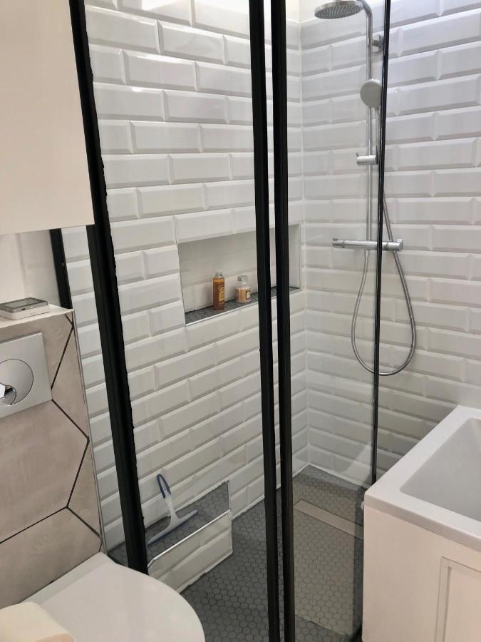 Appartement Sur Les Toits, Tres Jolie Vue Provence 그뢰오레방 외부 사진
